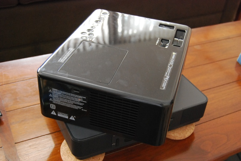 Illustration for article titled Lightning Round: Epson MovieMate 72 All-In-One HD Projector